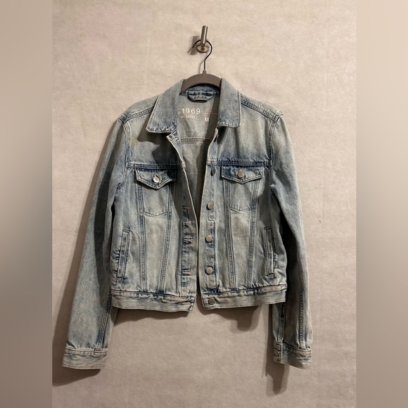 Gap SZM Med Light Wash Denim trucker Jacket everyday essential grunge layering - Picture 4 of 5
